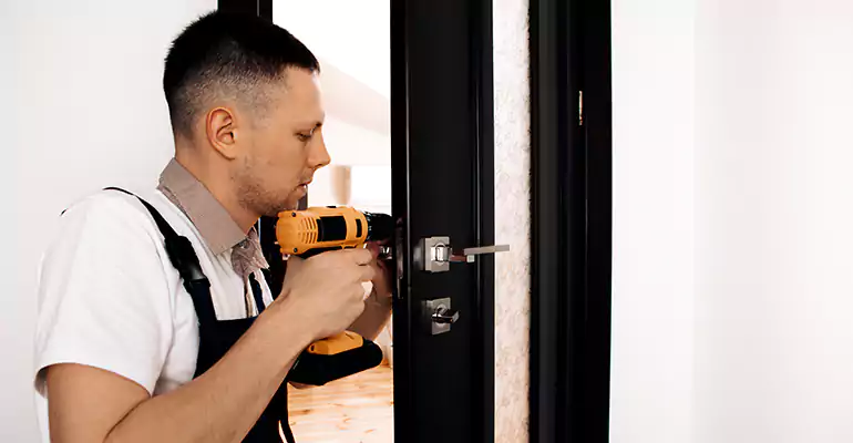 Aluminum Storefront Doors Repair in Naples, FL