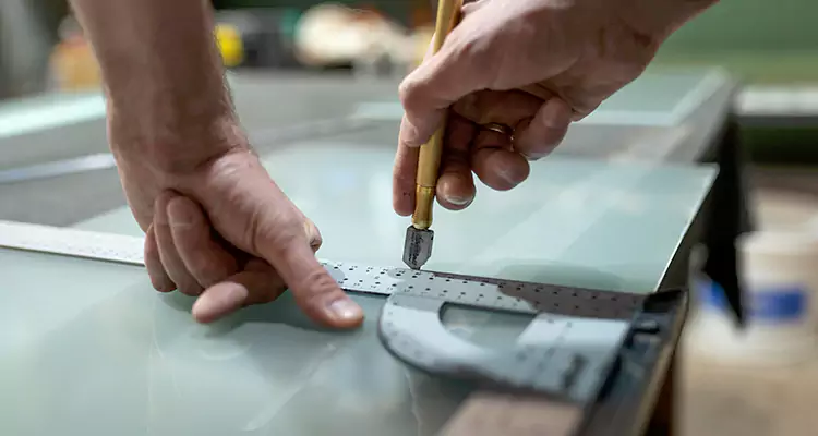 Glass Scratch Repair in Naples, FL