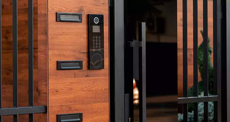 Automatic Door Maintenance in Naples, FL