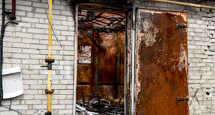 Metal Door Rust Repair in Naples, FL