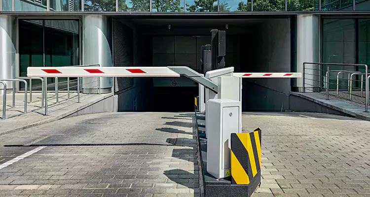 Affordable And Fast Parking Boom Gate Repair Services in Naples, FL