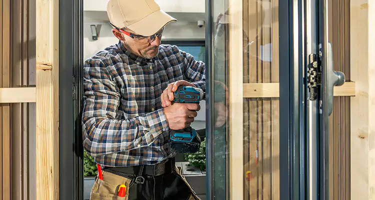 Top-Rated Patio Door Handle and Lock Repair Service for Homeowners in Naples, FL