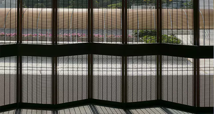 Front Screen Door Repair in Naples, FL