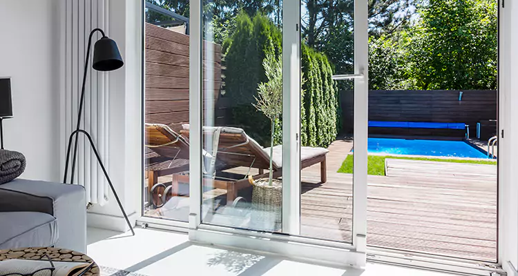 Fixing A Sliding Screen Door Roller in Naples, FL