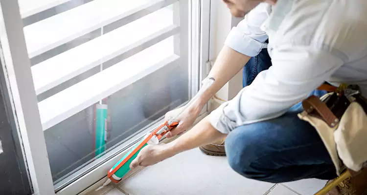 Dap Window Caulk Repair in Naples, FL